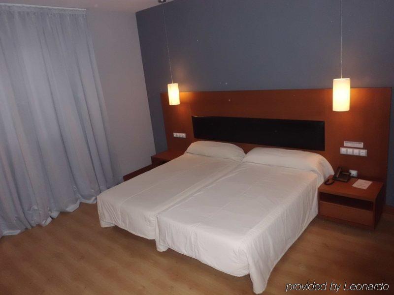 Hotel Romero Mérida Kamer foto